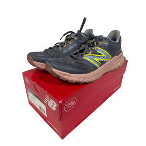 New Balance Fresh Foam Garoe Womens Running Train Sneakers Pink Gray 7 1/2